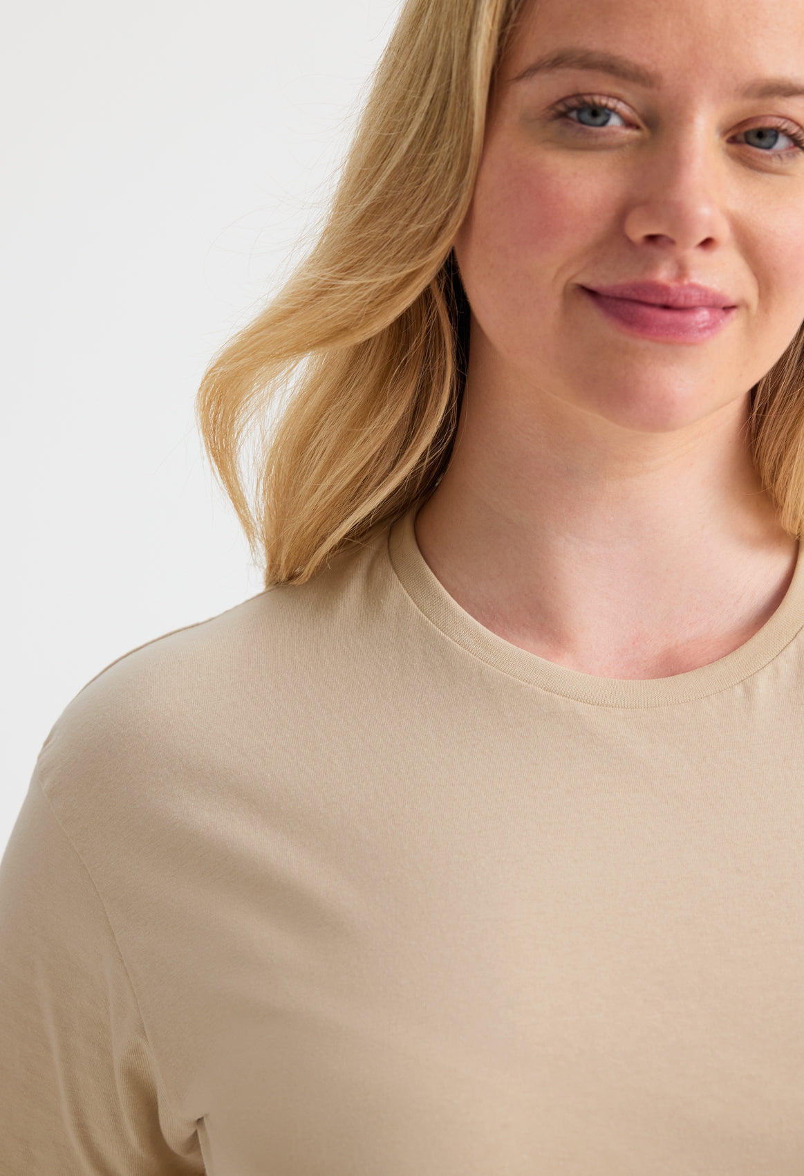 Classic T-shirt Uneek (Multiple Colours) - UC301